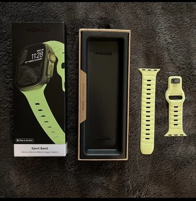 Nuevo reloj deportivo NOMAD Glow 2.0 Apple Watch correa FKM 45 mm agotado Foto 1 de 4