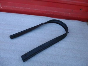 2007-2013 Nissan Altima Hood-Seal Strip OEM - Picture 1 of 4
