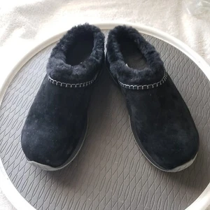 Merrell Encore Ice 5 Womens 9.5 Slip On Slippers Black Faux Fur Lined Cozycore - Picture 1 of 9