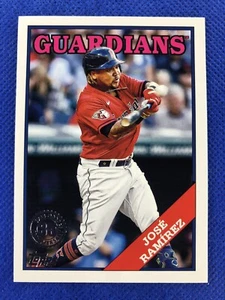 2023 #T88-10 José Ramírez Topps Serie 1 35 aniversario - Imagen 1 de 2