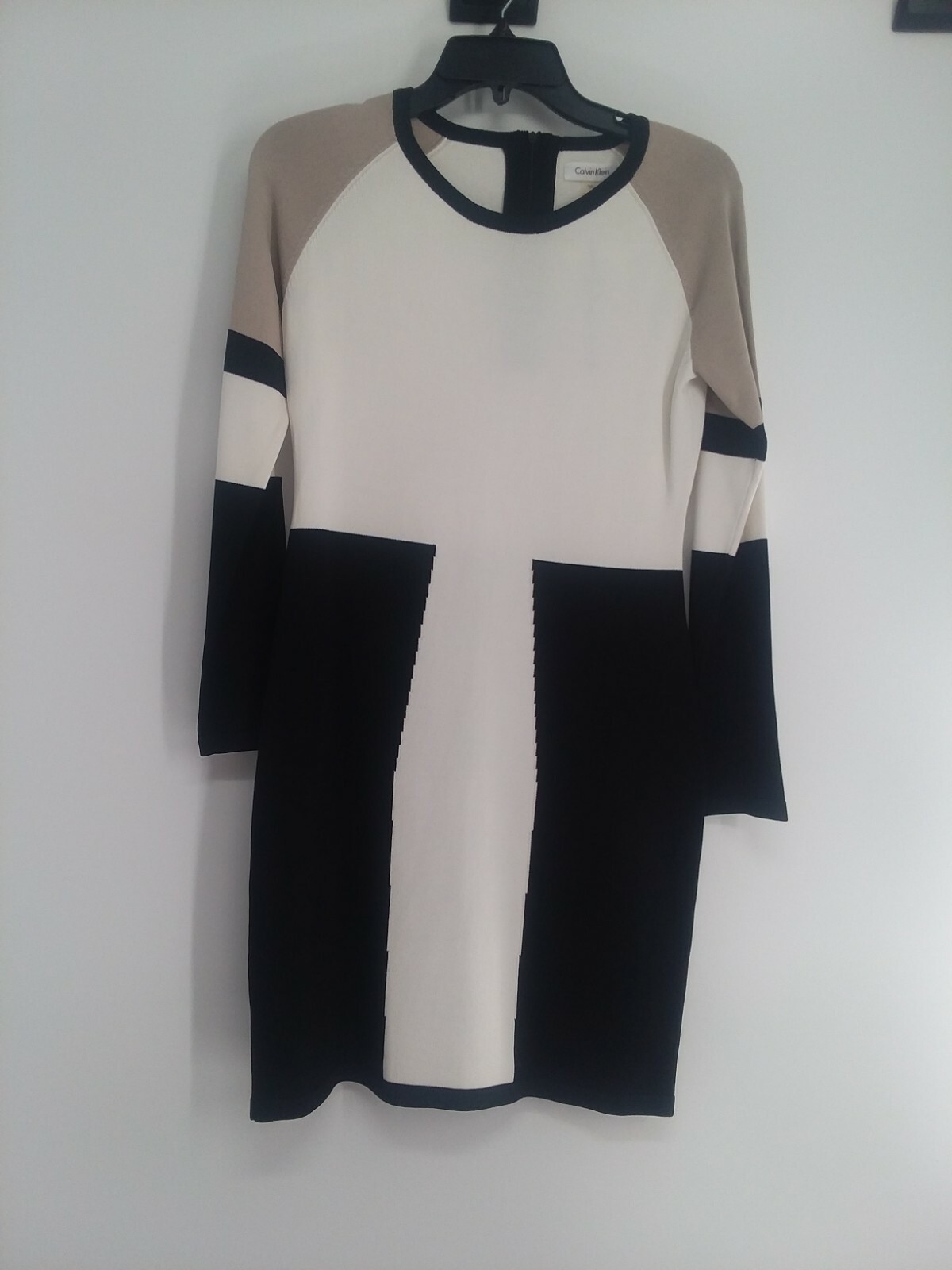 Calvin Klein Black/Ivory/Tan Sweater 