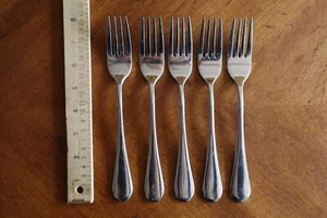Lot Of 5 Oneida ICARUS Stainless Glossy Dinner Forks Flatware 8" Made in China - Picture 1 of 12