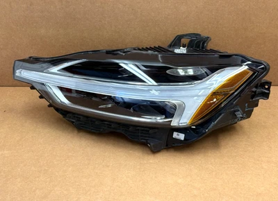 2018-2022 Volvo XC60 Drivers Left Side FULL  LED Headlight Complete 1603 OEM - Image 1 of 4