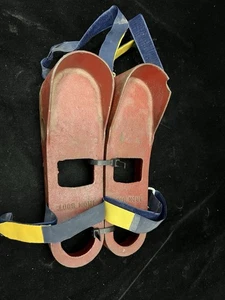 Vintage Eisen Stiefel Gusseisen Schuhe Fuß Hantelscheiben 11+ Pfund insgesamt - Bild 1 von 3