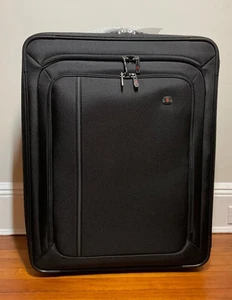 Victorinox Werks Traveler Upright 27” Wheeled Suitcase Black Large Exp Luggage - Picture 1 of 21