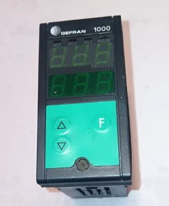 GEFRAN 1000 .R0.2R.0.0.000 TEMPERATURE CONTROLLER, 10-30Vac/dc - Picture 1 of 2