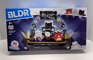 NIB 2025 BLDR Squishmallows Squish Tour Concert 379 Piece Building Set 3 Figures - Picture 1 of 4