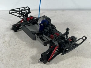 Traxxas 1/16 Slash Brushed XL-2.5 Slider/Roller Used Shape, Free Shipping - Picture 1 of 9