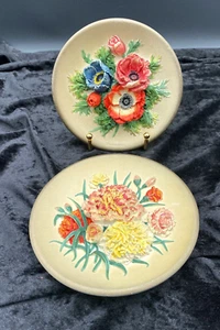 Pair - MCM/Vintage Bossons Chalkware Wall Plaques, Anemones and Carnations - Picture 1 of 12
