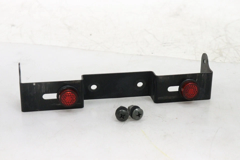 2004 SUZUKI VSTROM 650 OEM SUPORTE DE MONTAGEM PLACA TRASEIRA TAG - Imagem 1 de 4