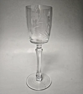 Vintage Crystal Wine Glasses Goblets Floral Etched Tall Elegant Stemware - Picture 1 of 6