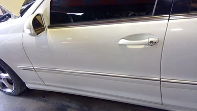 Driver Front Door 203 Type Sedan C230 Fits 01-07 MERCEDES C-CLASS 100895 - Image 1 of 4