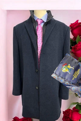 $650 HART SCHAFFNER MARX EXQUISITE WOOL COAT WITH REMOVABLE INSTALLED VEST, XL - Image 1 of 4