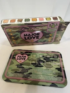 New! Too Faced Major Love Eyeshadow Palette ~ 6.4g total - Picture 1 of 4