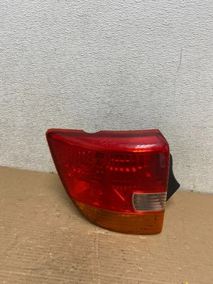2000 to 2002 Toyota Celica Left Driver LH Side Tail light Q9153 DG - Image 1 of 4