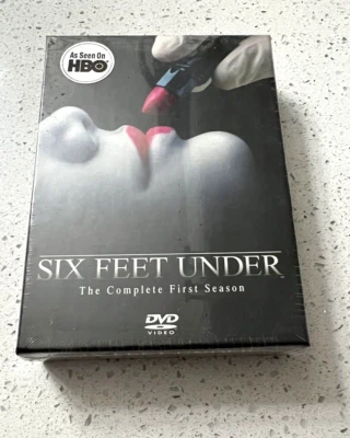 Six Feet Under - The Complete First Season 1 (DVD, 2003, 4-Disc, HBO) New Sealed - Image 1 of 4