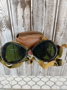 Vintage WWII FGCO Military Aviator Pilot Goggles Ski Goggles & Pouch - Picture 1 of 7