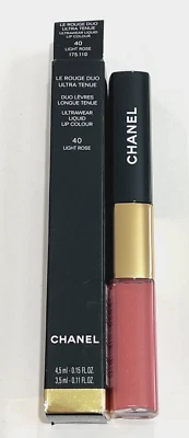Color de labios líquido Chanel Le Rouge Duo Ultrawear 40 rosa claro 4,5 ml - 3,5 ml Foto 1 de 4