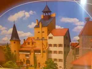 Faller H0: 130819 Kleine Burg - Bausatz - Neu und OVP - Bild 1 von 6
