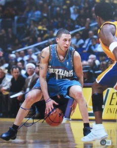 Mike Bibby Autographed 11x14 Basketball Photo Vancouver Grizzlies Beckett - Picture 1 of 3