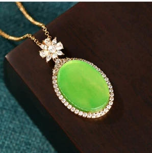 Green Jade Crystal Pendant Necklace Charm 18K Gold Plated Chain Dainty Gemstone - Picture 1 of 7