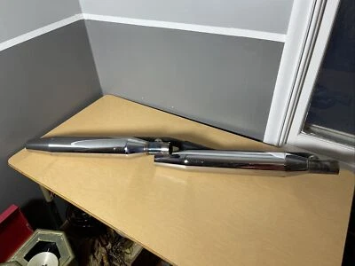 Tubo de escape OEM Harley Davidson Dyna Glide Softail Sportster XL 2000-2006 FLSTC Foto 1 de 4