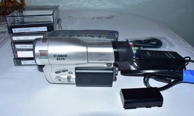 Canon ES75 Hi8 8mm Video8 Camcorder/Player, Manual, Accs. & 12 Tapes WORKS great - Image 1 of 4