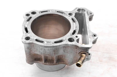 01 Suzuki DRZ400S Cylinder - Image 1 of 4