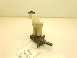 04-07 TOYOTA HIGHLANDER 3.3L FWD BRAKE MASTER CYLINDER ASSEMBLY - Picture 1 of 12