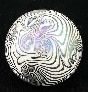 Vintage Northern Star Steven Smyers 1975 Iridescent Studio Art Glass Paperweight - Picture 1 of 14