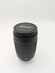 Nikon AF Nikkor 70-300mm f/4-5.6G Telephoto Zoom Lens  - Picture 1 of 6