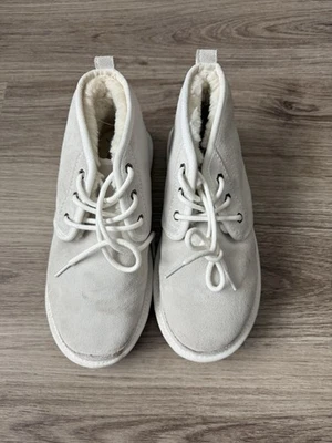 Botas de gamuza al tobillo Ugg Neumel Chukka Foto 1 de 4