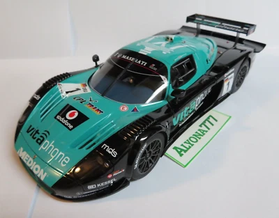 AUTOart SIGNATURE 1/18 Maserati MC12 2010 GT1 FIA Champion #1 Diecast CAR MODEL - Image 1 of 4