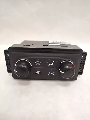 Genuine Doosan Air Conditioner Controller - K Model - 300611-02152, 300611 02152 - Image 1 of 4