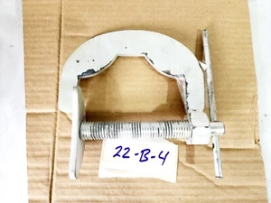 Taylor Mate WB1001B Harley Davidson Motorcycle Tire Bead Break Clamp - Picture 1 of 3