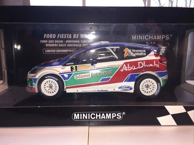 Minichamps 1/18 Ford Fiesta RS WRC Rally Car Abu Dhabi - Hirvonen & Lehtinen Foto 1 de 4