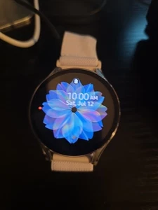Samsung Galaxy Watch 7 SM-L310 GPS 44MM Silver - Photo 1 sur 5