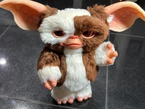 Gremlins 2 Gizmo Prop Replica Large Figure Display Mogwai - Bild 1 von 15