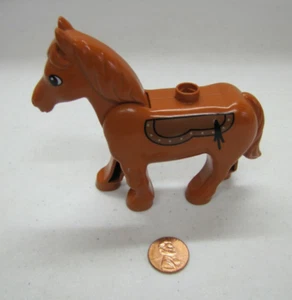 Lego Duplo BROWN HORSE PONY Animal Zoo Barn Farmer Farm Western Castle Saddle - Picture 1 of 3