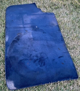 Alfombra maletero Mercedes W107 cupé color azul 450SLC 380SLC 72-81 - Imagen 1 de 6