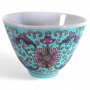 Chinesische Porzellan Teeschale Famille Rose handemailliert Türkis Blumen Teetasse - Bild 1 von 8