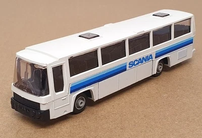 Etsi 1/87 Scale Diecast 187SCA - Scania Coach Bus - White/Blue - Image 1 of 4
