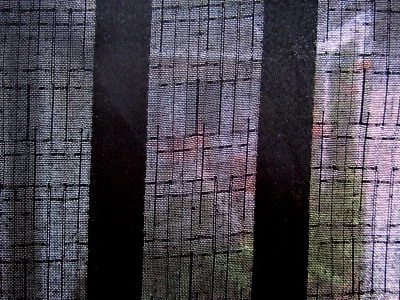 Fabulosa tela drapeada de rayón/algodón a rayas negras Foto 1 de 4