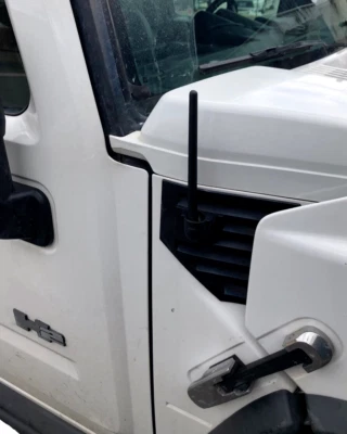 6 3/4" Short Black Antenna Mast Power Radio AM/FM for HUMMER H2 2003-2009 New - Image 1 of 4