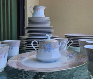 Mikasa Charisma Beige L 9048 Fine China Sugar Bowl With Lid Discontinued 1986 - Picture 1 of 7