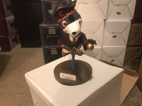 2017 ERIE SEAWOLVES C. WOLF QUIDDITCH "HARRY POTTER" SGA BOBBLEHEAD ~ Cover