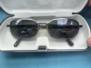 Tommy Hilfiger Sunglasses w/ Case MA ?? Women's - Picture 1 of 10