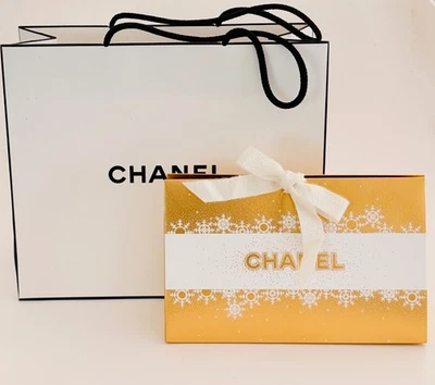 Caja de regalo y bolsa de regalo de compras CHANEL | NUEVO Foto 1 de 4