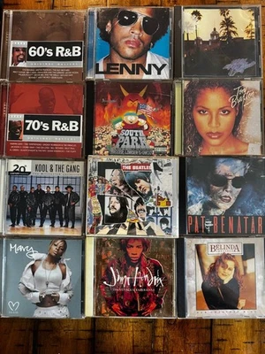 Set of 12 Music CDs - The Beatles, Jimi Hendrix, Toni Braxton, 60's, 70's & more Foto 1 de 2