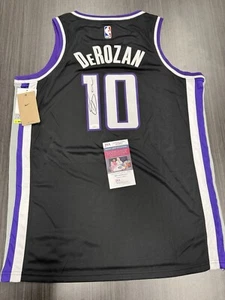 Maglia Demar Derozan firmata Sacramento Kings JSA COA - Foto 1 di 2